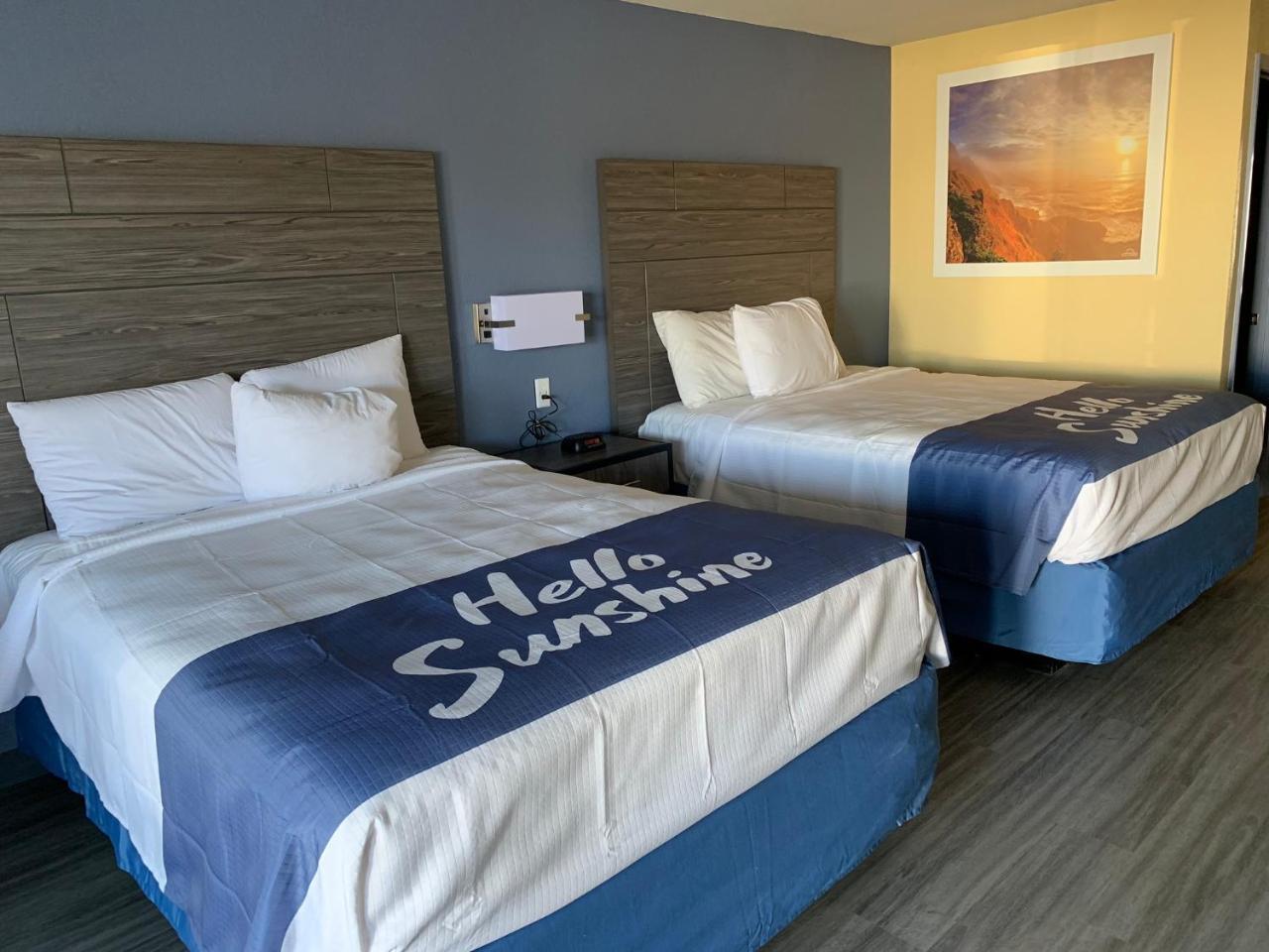 Days Inn By Wyndham Okmulgee Exterior photo